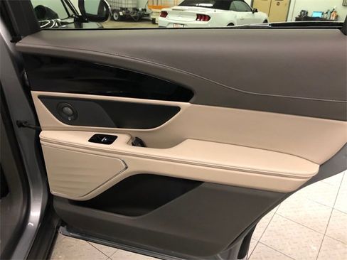 Used 2024 Lincoln Nautilus Premier w/ Equipment Group 102A image 35