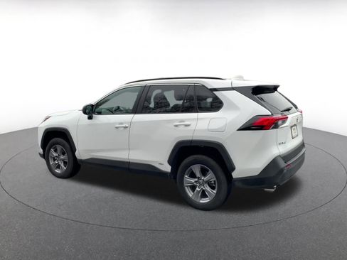 Used 2025 Toyota RAV4 LE image 10