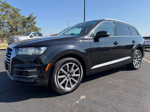 Used 2019 Audi Q7 3.0T Premium Plus w/ Premium Plus Package AWD/4WD image 3