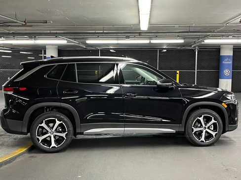 New 2026 Volkswagen Tiguan SE AWD/4WD image 40