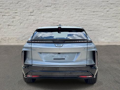Certified 2025 Cadillac Lyriq Luxury RWD image 4