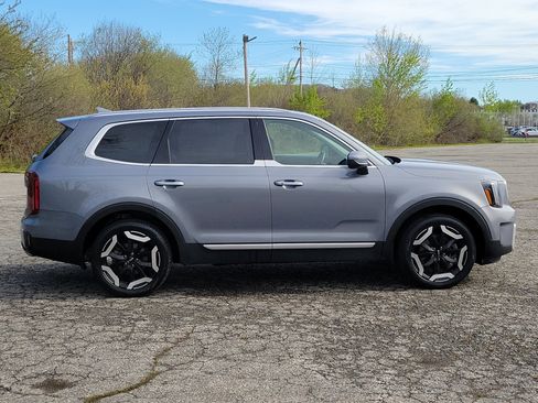Used 2024 Kia Telluride S w/ S Sunroof Package AWD/4WD image 4