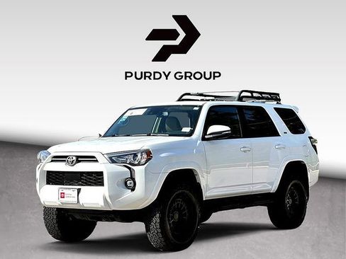 Certified 2022 Toyota 4Runner SR5 Premium w/ Moonroof Package AWD/4WD image 4