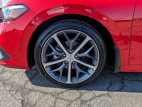 Used 2023 Honda Civic Touring image 10