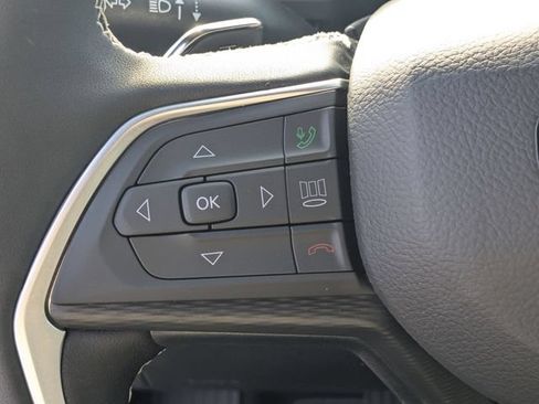New 2026 Jeep Grand Cherokee Laredo RWD image 17