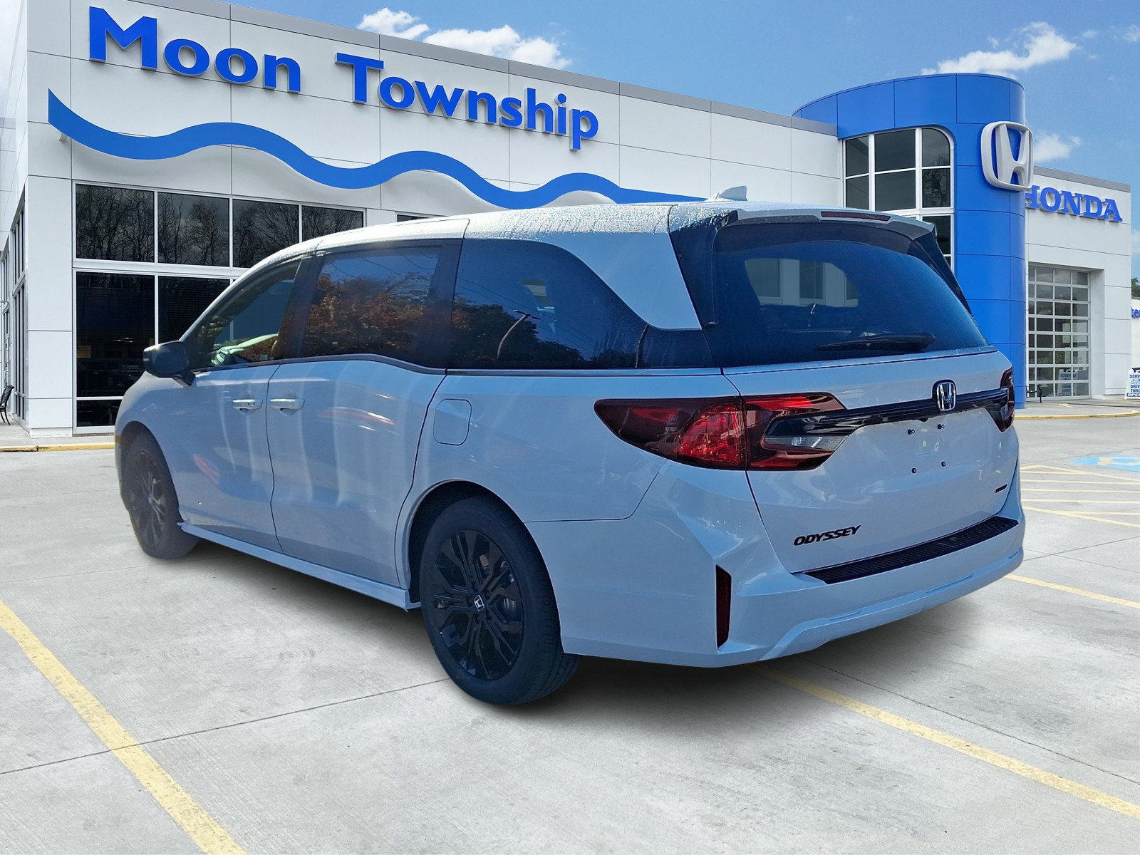 New 2027 Honda Odyssey Sport-L image 4