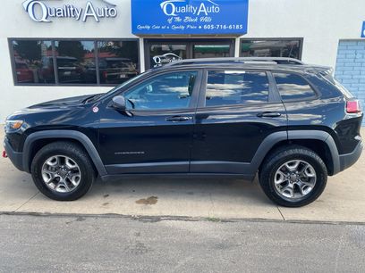 Used 2019 Jeep Cherokee Trailhawk