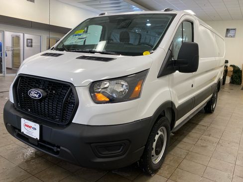 New 2026 Ford Transit 150 Low Roof RWD image 4