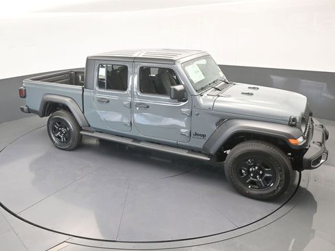 New 2026 Jeep Gladiator Sport image 48