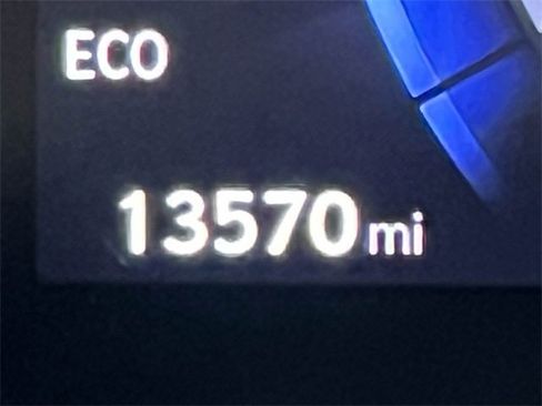 Certified 2023 Lexus RX 500h F Sport image 18