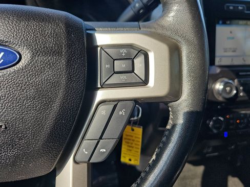 Used 2017 Ford F250 Lariat w/ Lariat Value Package AWD/4WD image 15