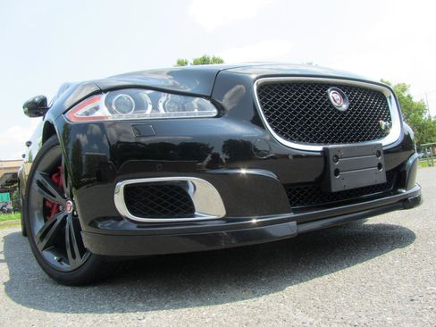 Used 2014 Jaguar XJ R LWB RWD image 1