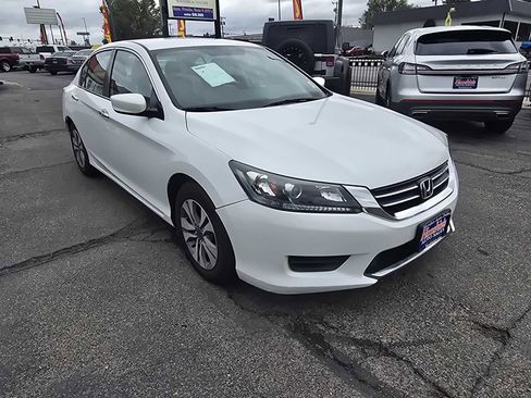 Used 2015 Honda Accord LX image 21