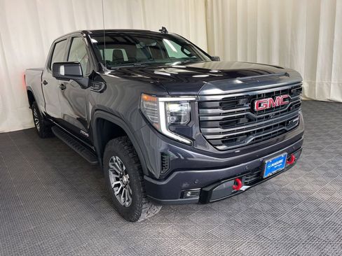 Used 2022 GMC Sierra 1500 AT4 w/ AT4 Premium Package AWD/4WD image 24