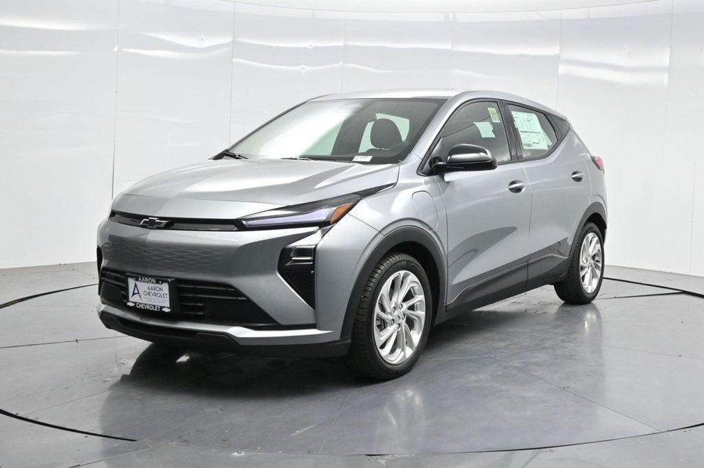 Used 2027 Chevrolet Bolt LT w/ Comfort Package FWD image 71