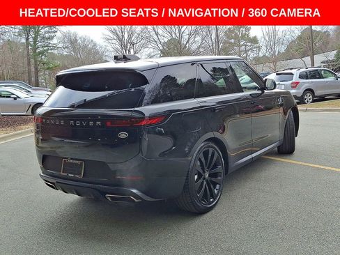 Used 2023 Land Rover Range Rover Sport SE image 25