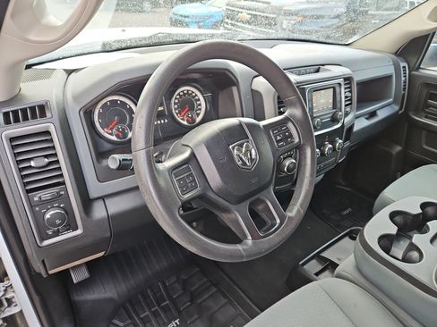 Used 2018 RAM 1500 Express image 14