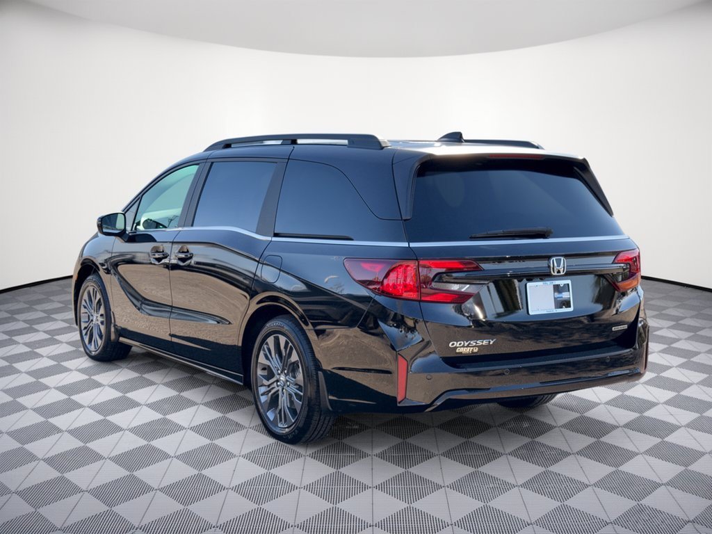 New 2027 Honda Odyssey Touring image 3