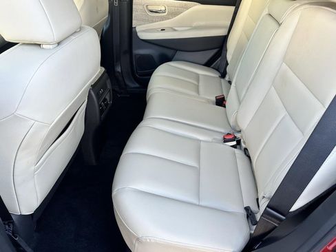 Used 2024 Nissan Murano SV image 7