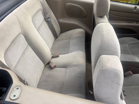 Used 2004 Chrysler Sebring LX FWD image 18