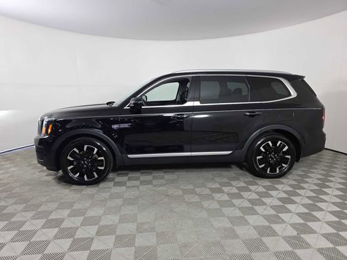 Used 2024 Kia Telluride SX w/ Towing Package image 10