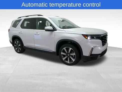 Certified 2023 Honda Pilot Elite image 11