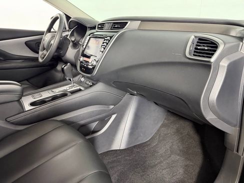 Used 2024 Nissan Murano SV w/ SV Midnight Edition Package image 29
