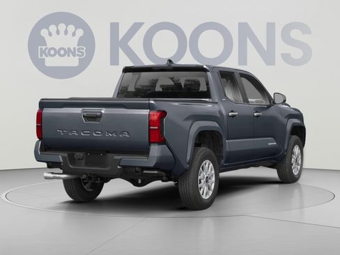 Used 2024 Toyota Tacoma SR5 AWD/4WD image 2