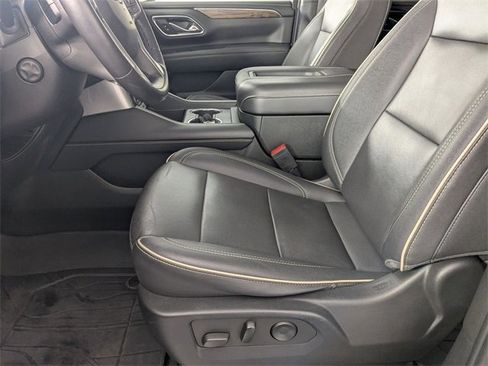 Used 2023 Chevrolet Tahoe Premier image 14