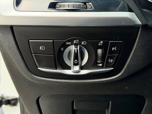 Used 2018 BMW X3 xDrive30i AWD/4WD image 33