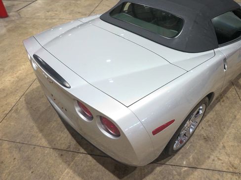 Used 2007 Chevrolet Corvette Convertible w/ Preferred Equipment Group image 34