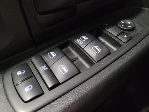 Used 2017 RAM 1500 Tradesman w/ Popular Equipment Group AWD/4WD image 27
