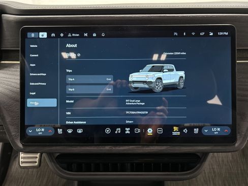 Used 2024 Rivian R1T Adventure AWD/4WD image 27