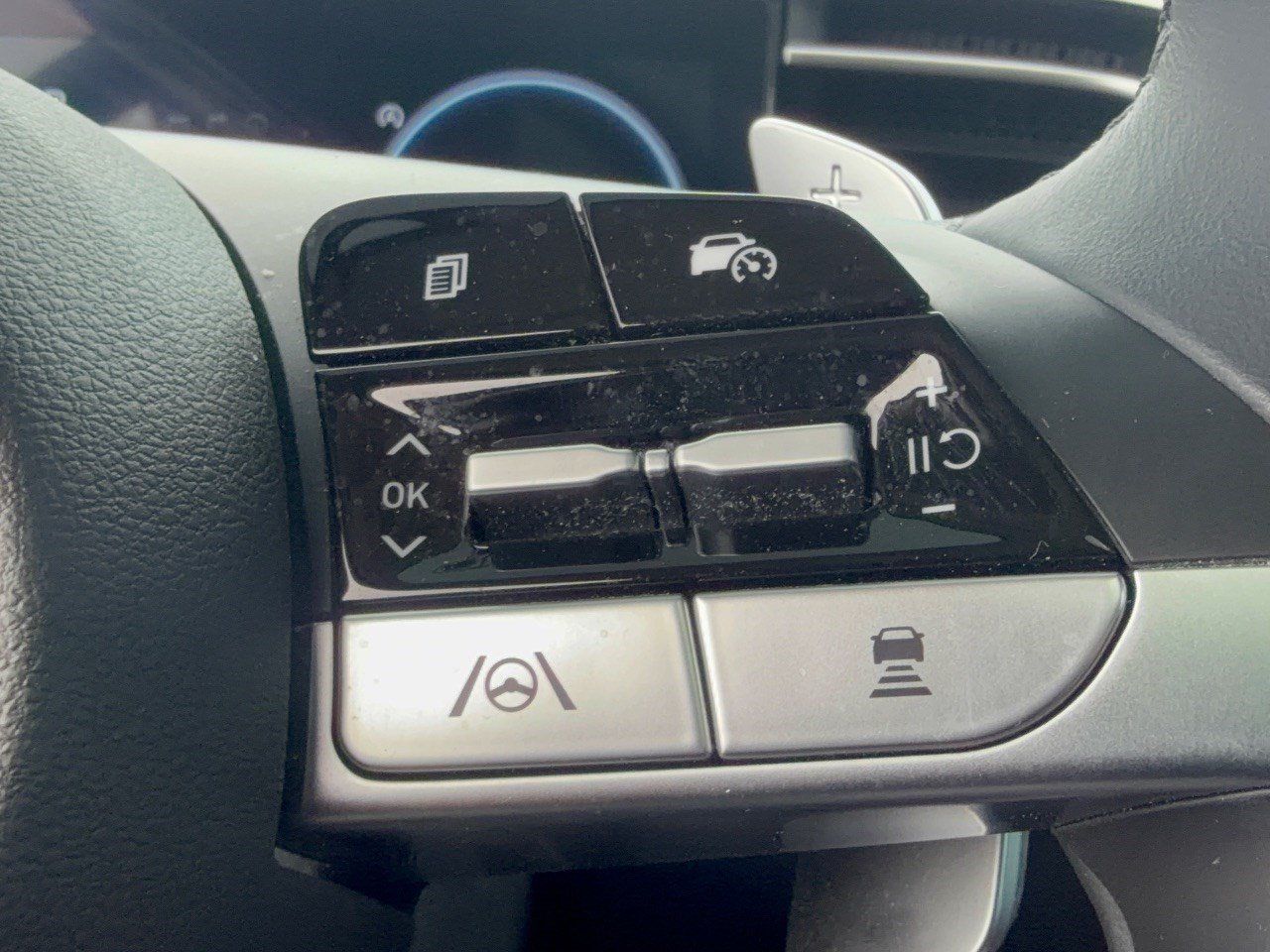 Certified 2024 Hyundai Tucson Limited FWD image 19