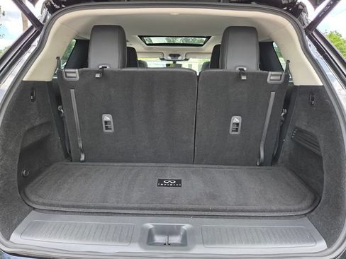 Certified 2026 INFINITI QX60 Luxe w/ Cargo Package FWD image 19