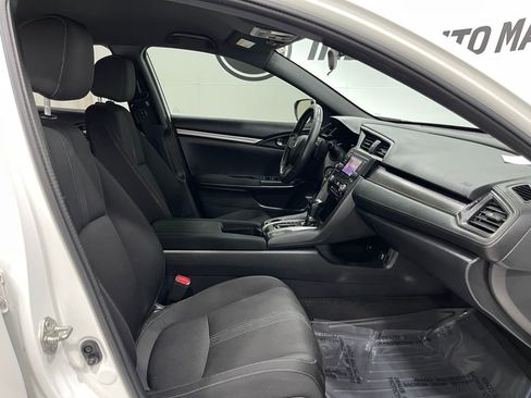 Used 2017 Honda Civic Sport image 29