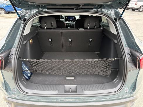 New 2026 Chevrolet Trax LS w/ LS Convenience Package FWD image 10
