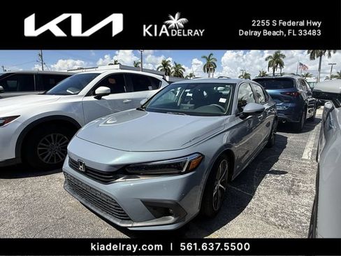 Used 2024 Honda Civic Touring image 9