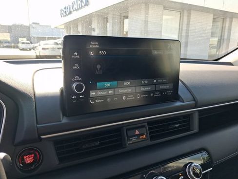 Used 2025 Honda Pilot EX-L image 19
