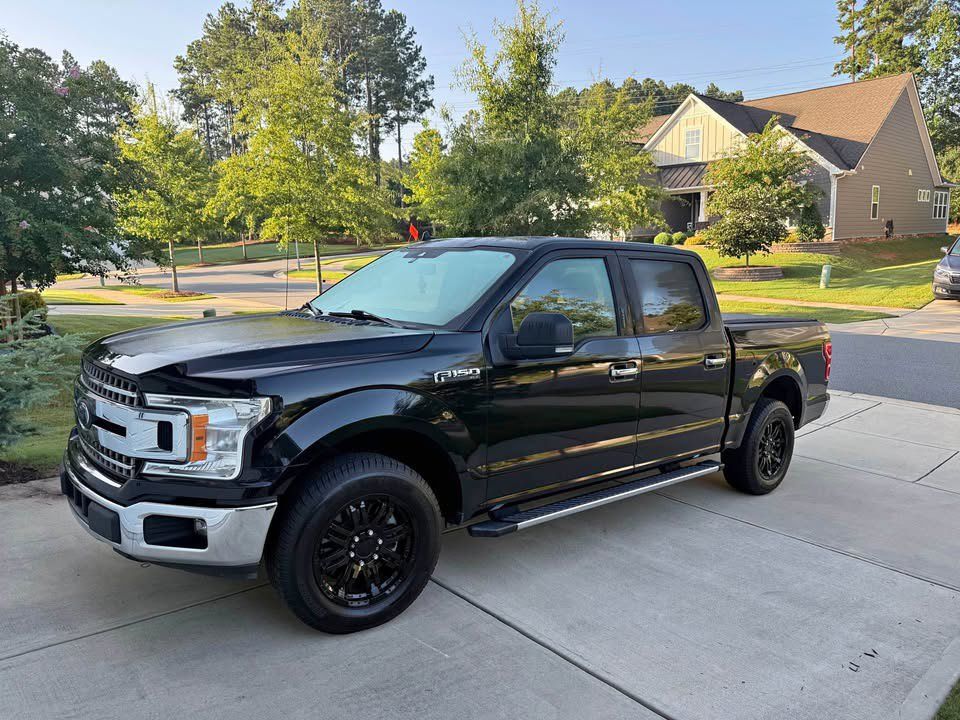 Used 2020 Ford F150 XLT w/ Equipment Group 302A Luxury RWD image 17