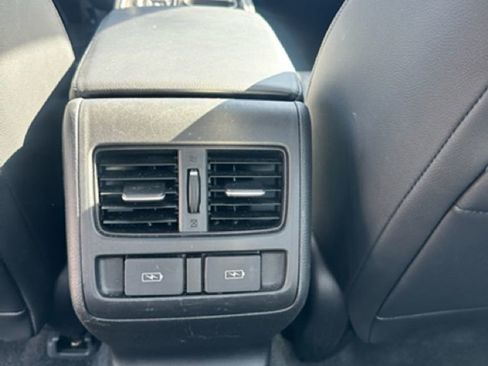 Used 2022 Honda Accord Touring image 15