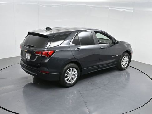 Used 2022 Chevrolet Equinox LT FWD image 33