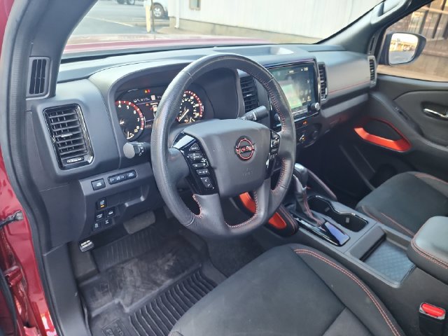 Used 2024 Nissan Frontier PRO-4X w/ Technology Package AWD/4WD image 11