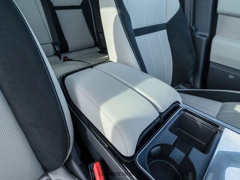 Used 2023 Land Rover Range Rover Velar R-Dynamic S image 62