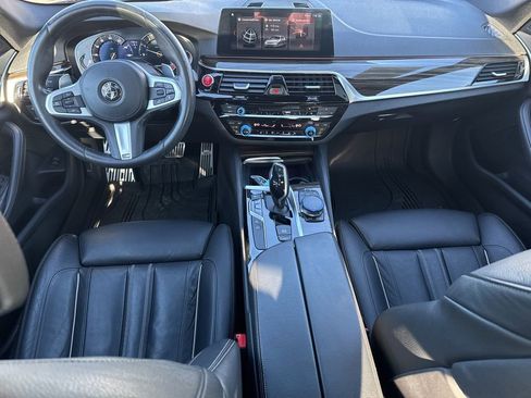 Used 2018 BMW 540i 540i w/ M Sport Package image 15