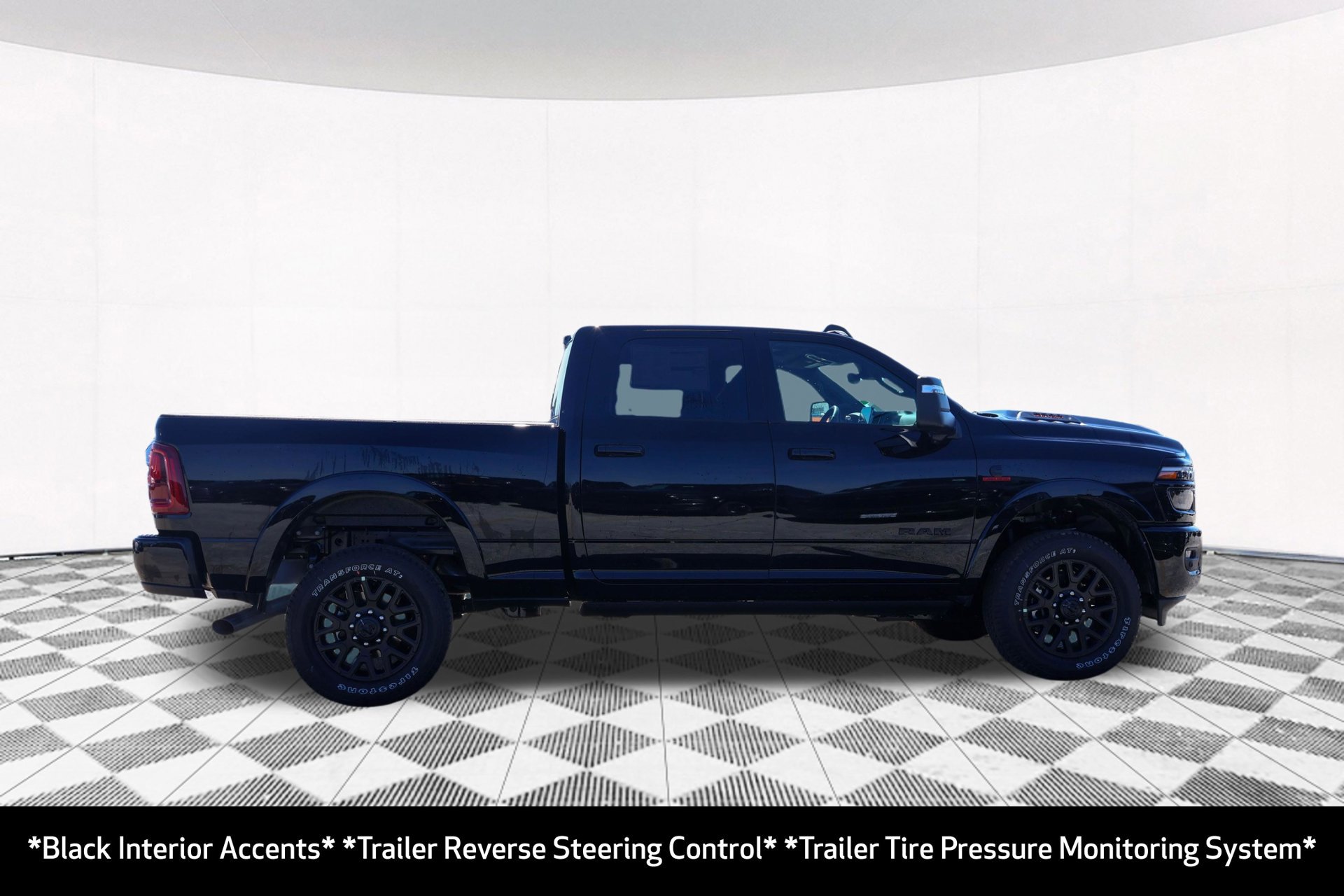 New 2026 RAM 2500 Limited AWD/4WD image 14