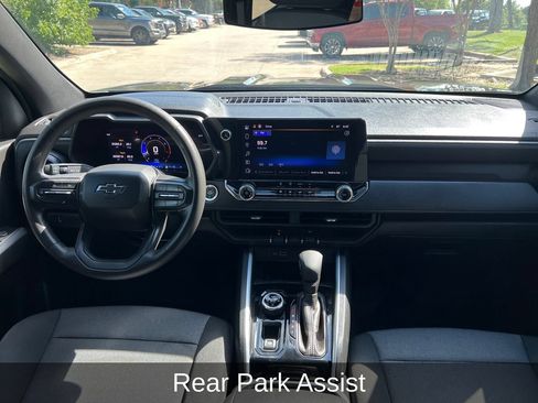 Used 2024 Chevrolet Colorado Trail Boss w/ Technology Package AWD/4WD image 12