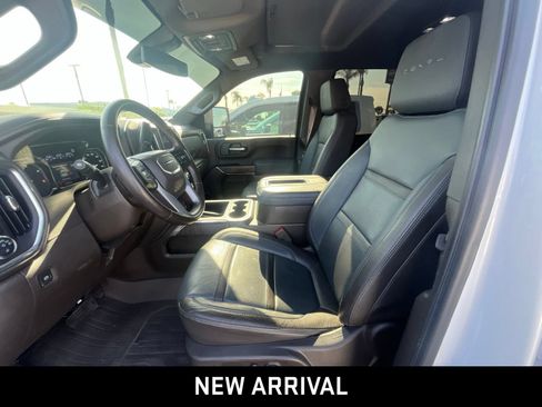 Certified 2022 GMC Sierra 2500 Denali AWD/4WD image 8