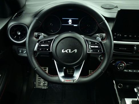 Used 2023 Kia Forte GT image 12