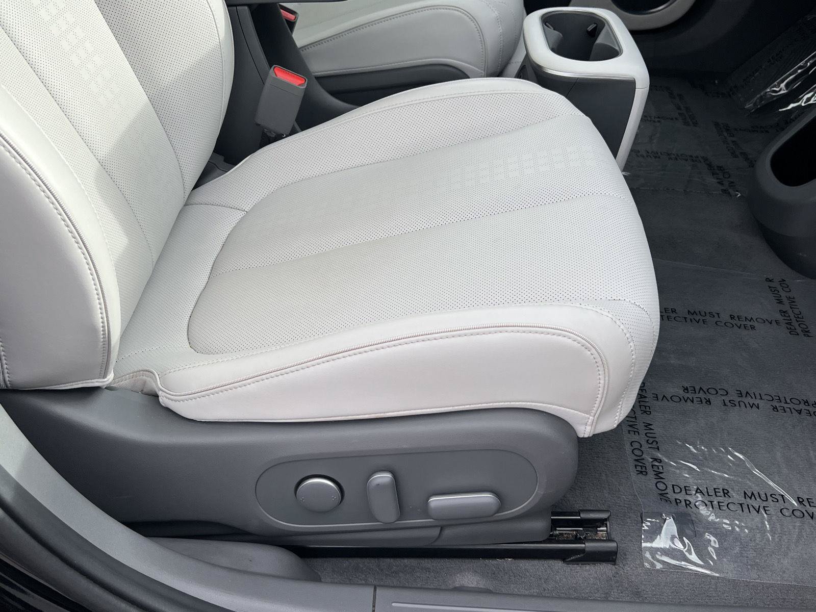Certified 2024 Hyundai Ioniq 5 Limited AWD/4WD image 25